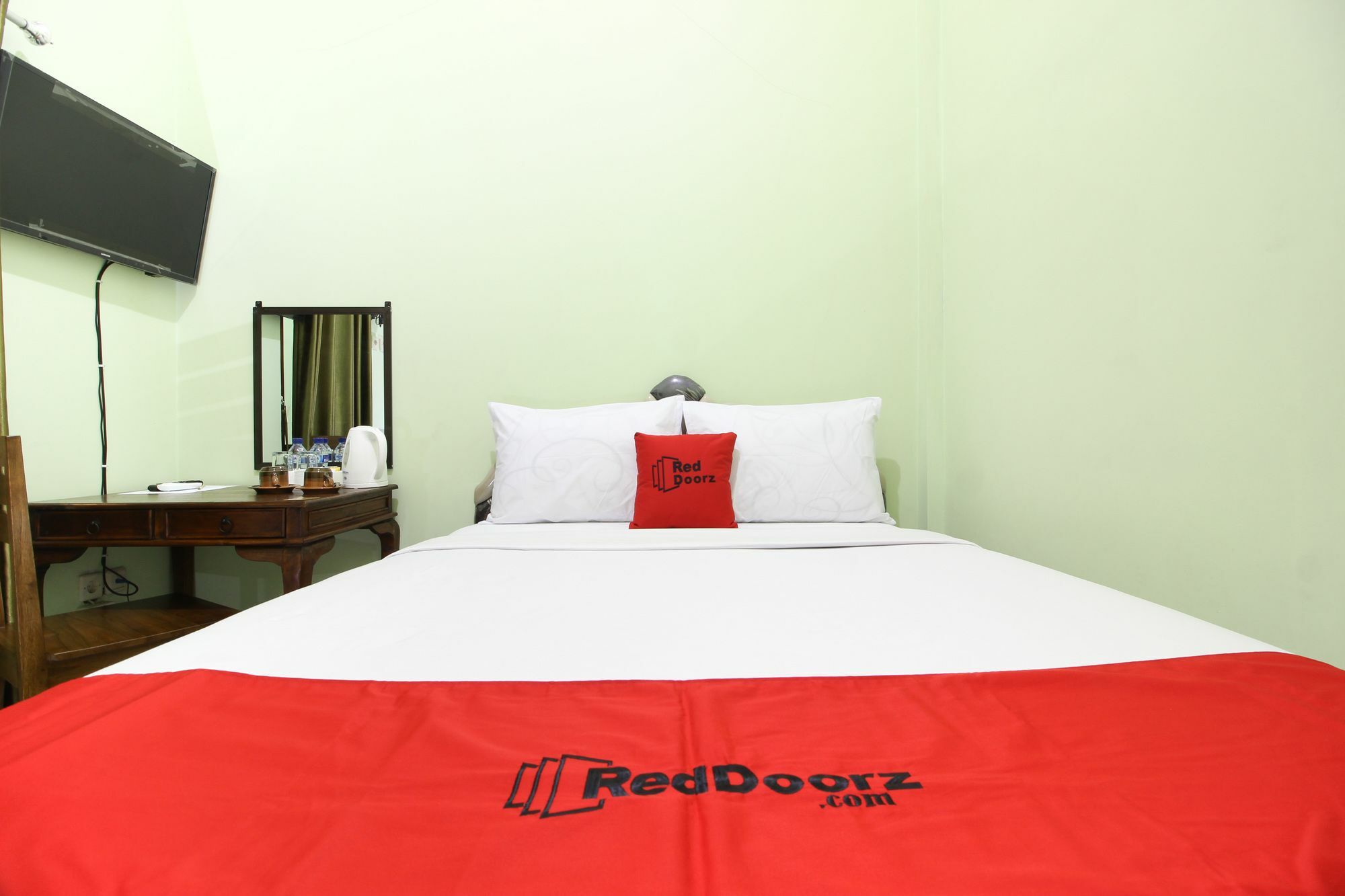 Reddoorz Plus Near Taman Sari Yogyakarta Exterior photo