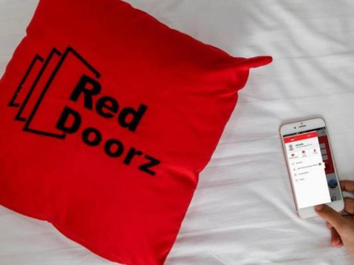 Reddoorz Plus Near Taman Sari Yogyakarta Exterior photo